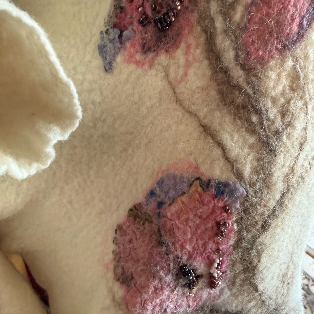 Ivory Felted Wool Floral Ruffle Vest - Picture 7 of 8